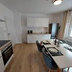 Gemuetliche Familienwohnung Mit Wlan Und Stellplatz Bielefeld