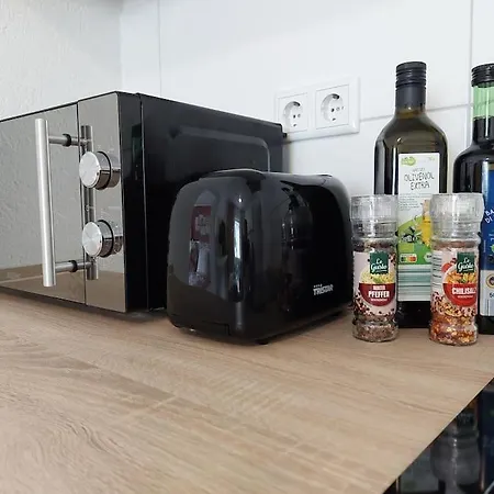 Gemuetliche Familienwohnung Mit Wlan Und Stellplatz * Bielefeld