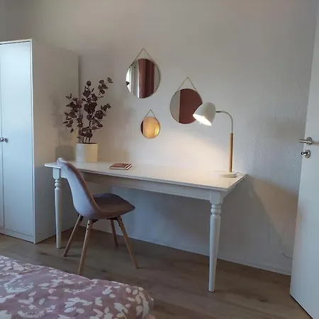 Gemuetliche Familienwohnung Mit Wlan Und Stellplatz *