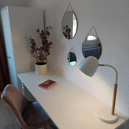 Gemuetliche Familienwohnung Mit Wlan Und Stellplatz Daire *